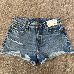 NWT Arizona Jean Co Distressed Blue Denim High Rise Shorts